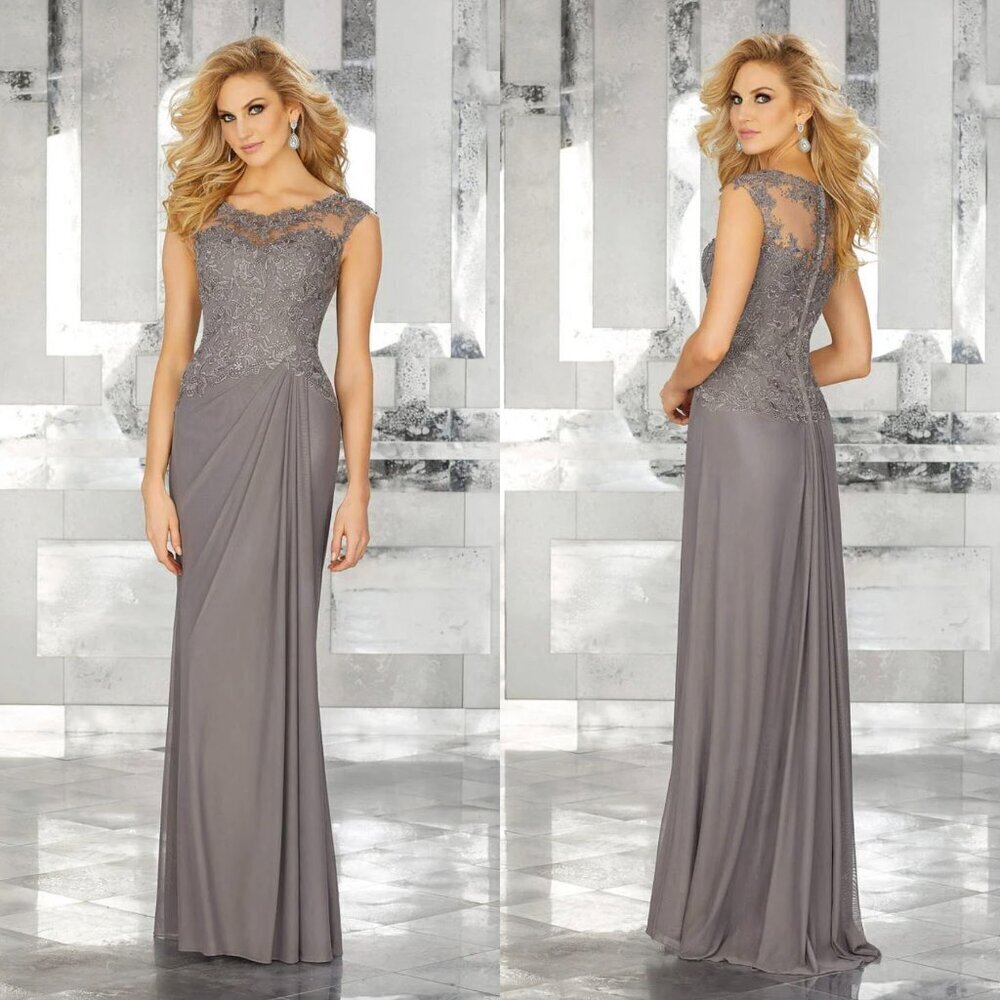 NWT MGNY Madeline Gardner Charcoal Grey Lace Beaded Embellished Gown Maxi Dress